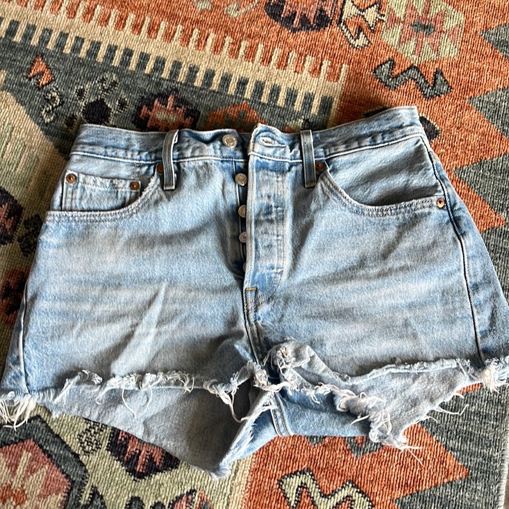 Levi’s 501 denim shorts